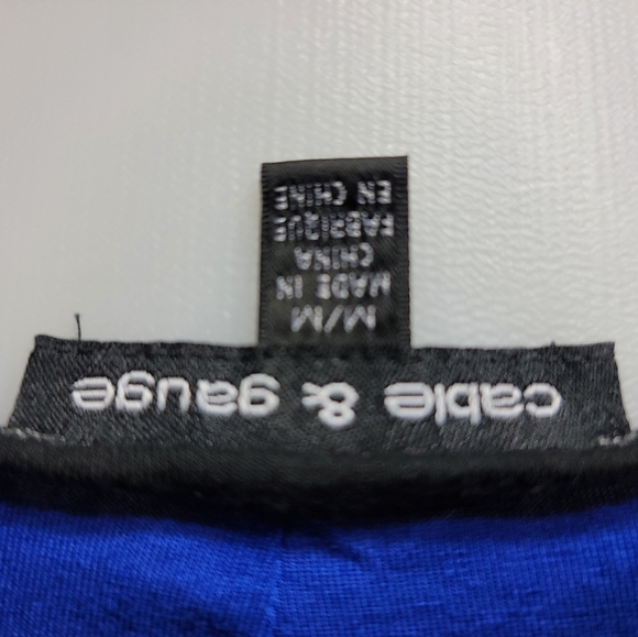 Blue open shoulder Blouse - Picture 4 of 4